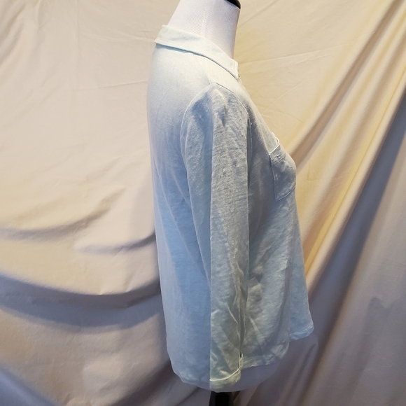 Chico's V-Neck 3/4 Sleeved Top SZ MD - Picture 3 of 6